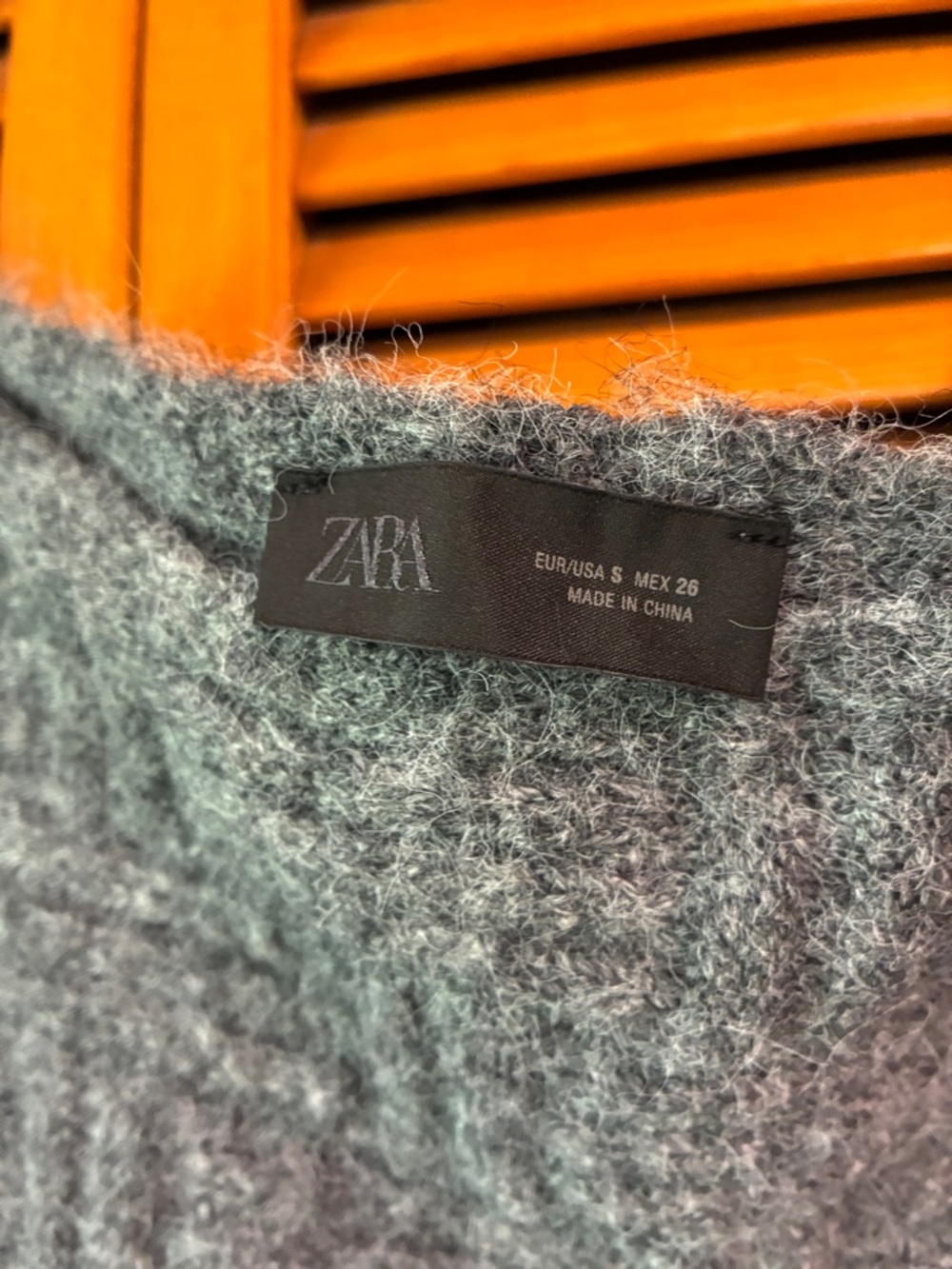 Zara Gray Off-the-Shoulder Knit Sweater length 18” - Picture 2 of 3